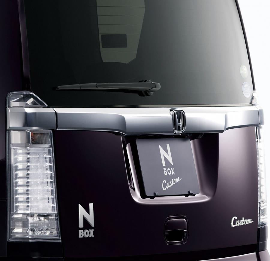  Honda N Box 2012 года  (фото 35 из 76)